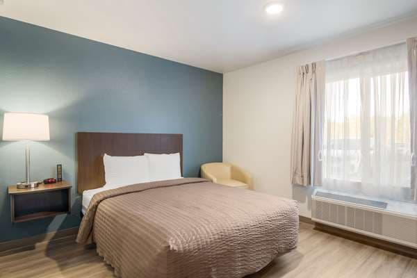 WoodSpring Suites Jacksonville Baymeadows — foto