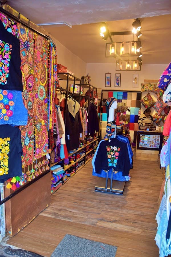 Shop and Tienda-Museo de Josefina Olivera