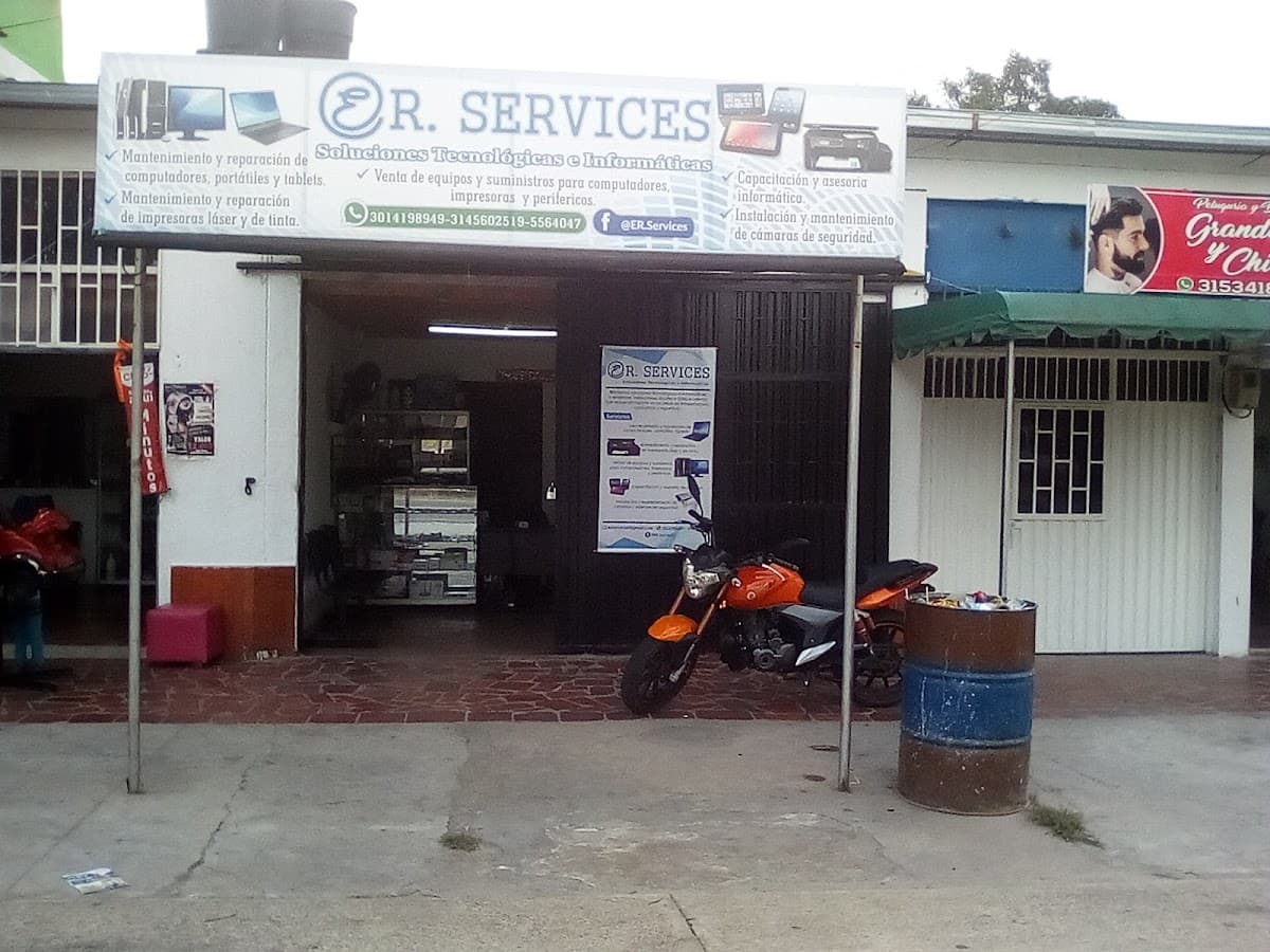 ER. Services — foto