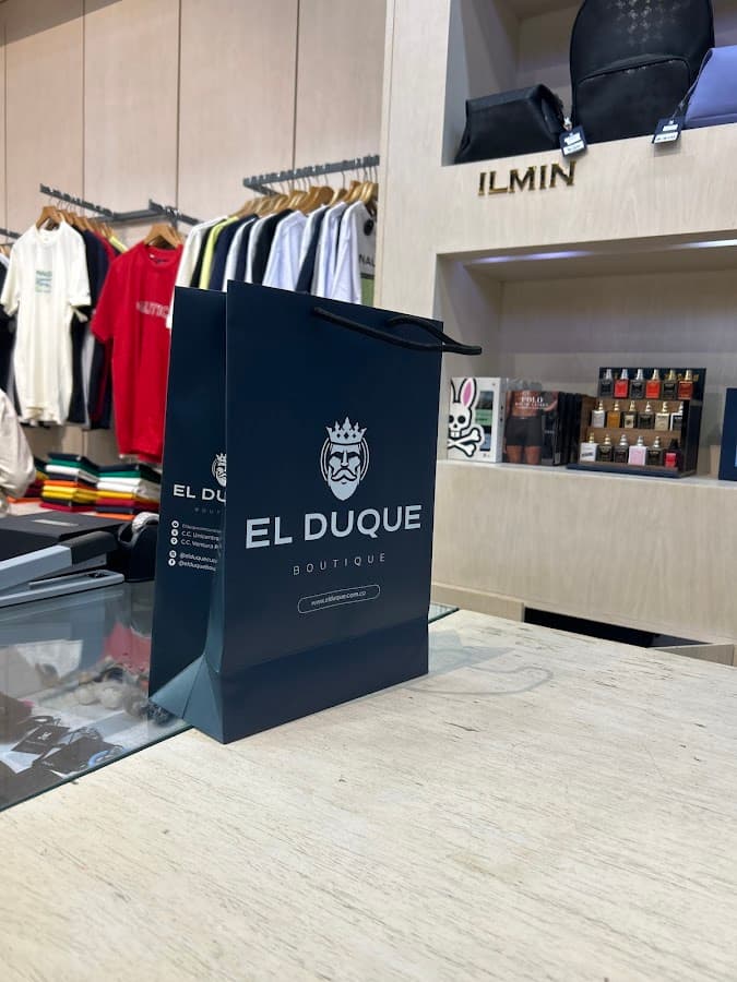 El Duque Boutique — foto