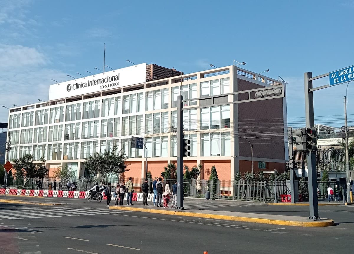 Clínica Internacional, Sede Lima