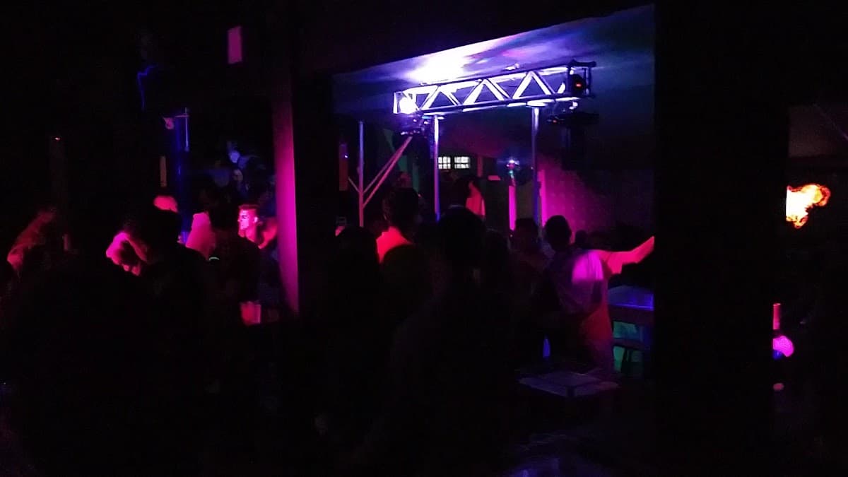 Dollar Club — foto