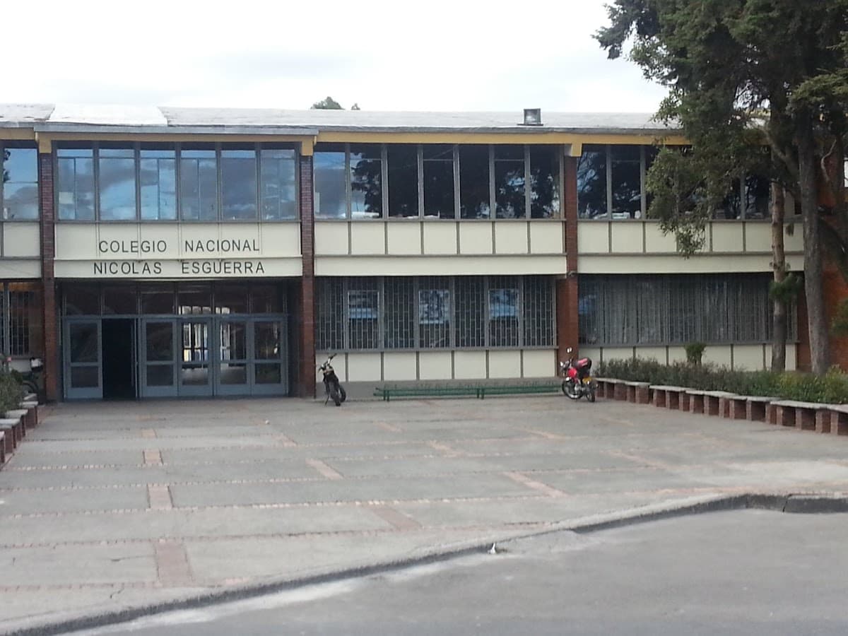Colegio Nacional Nicolás Esguerra — foto
