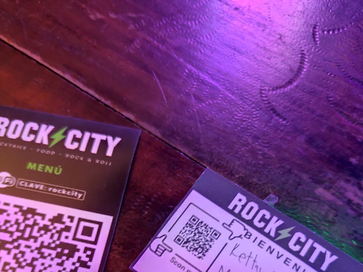 Rock City Bar — foto