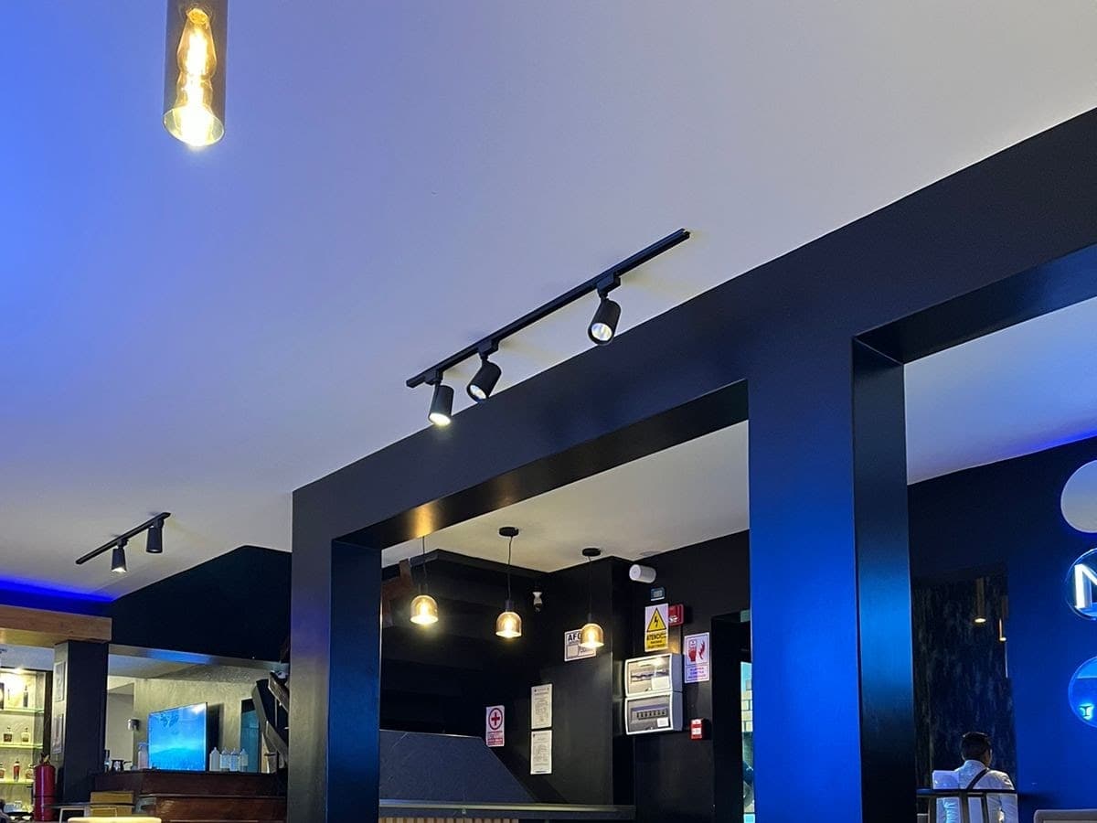 Monet Lounge Bar