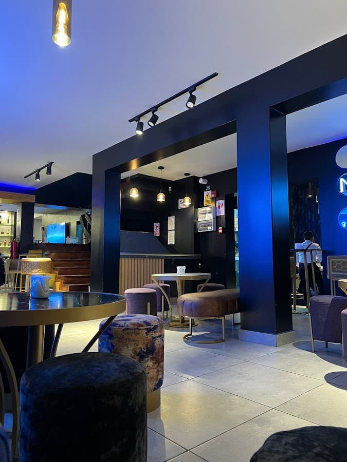 Monet Lounge Bar — foto