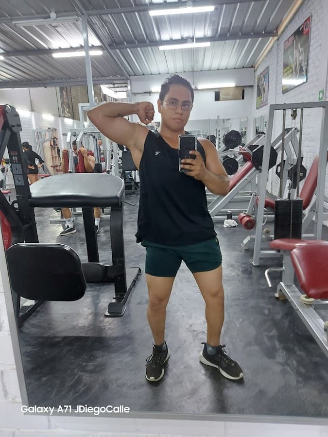 Hard Body Gym — foto