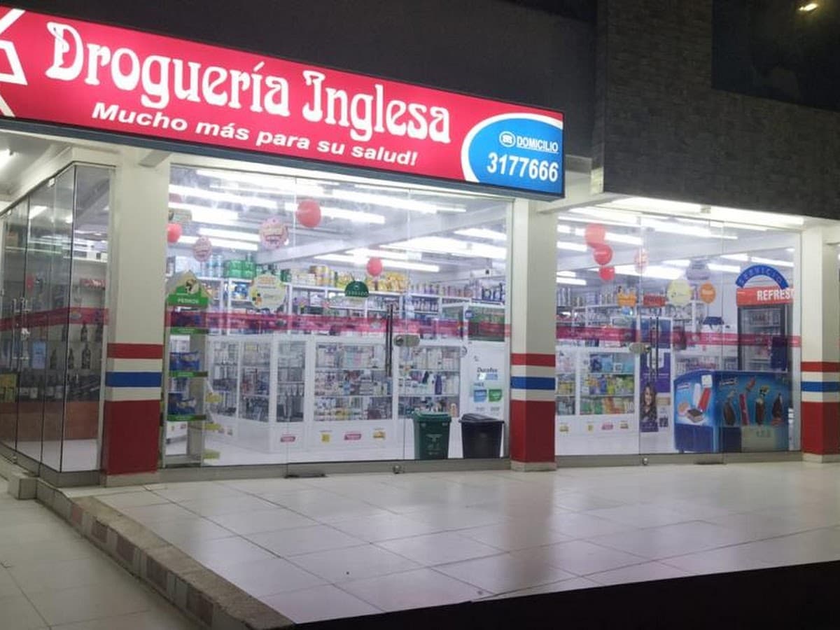 Droguerías Farmavida — foto