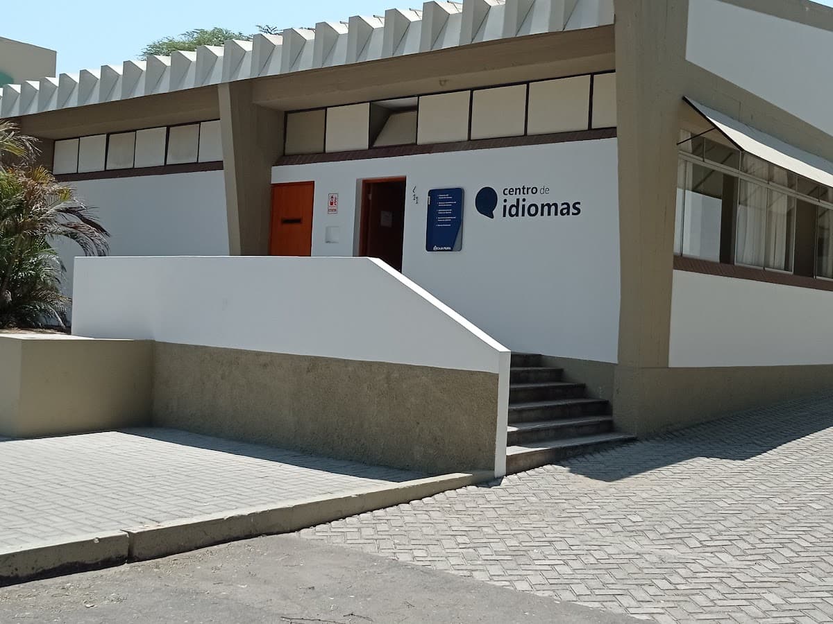 Instituto de idiomas de la Universidad Nacional de Piura — foto
