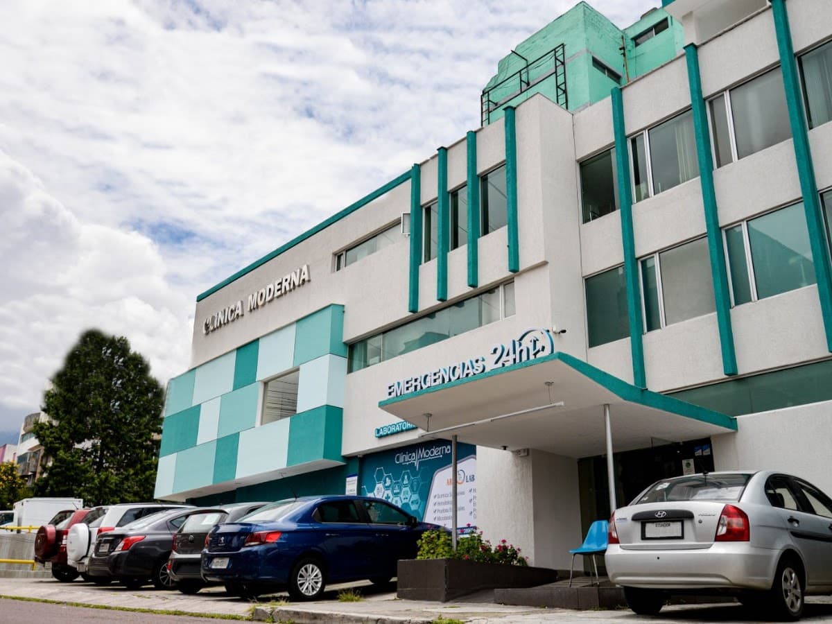 Clinica Del Bosque — foto