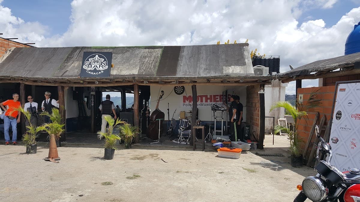 SEVEN BAR Caracas