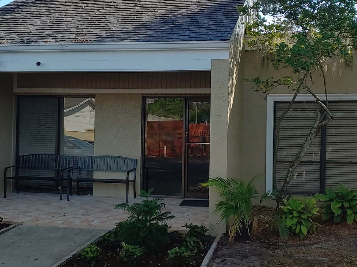The Right Spinal Clinic Inc