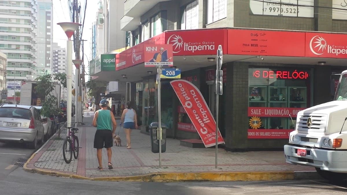 Centro Ótico Itapema - Óculos de Grau Na Meia Praia — foto