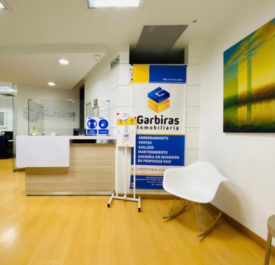Garbiras Inmobiliaria — foto