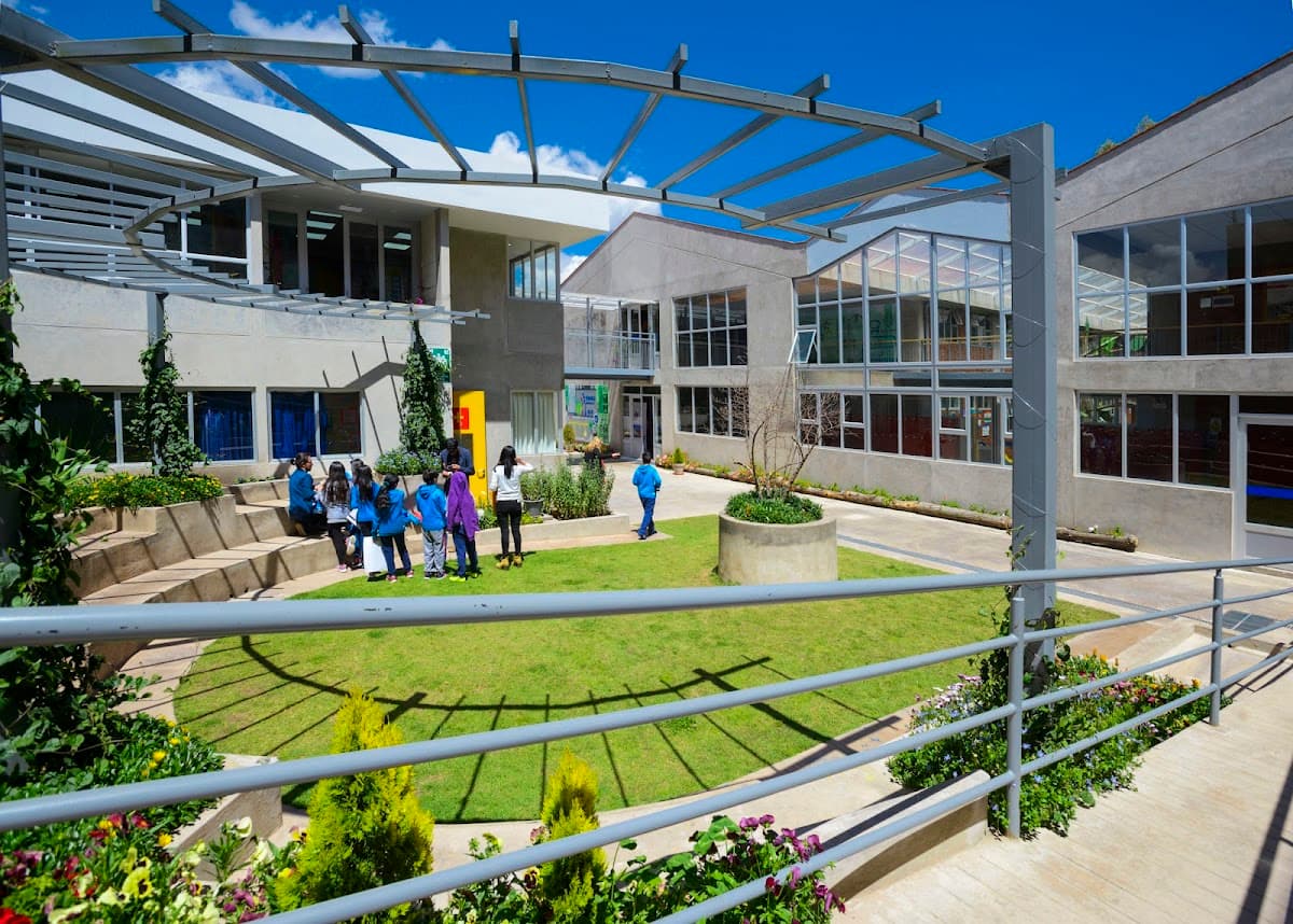 ANDINO Cusco International School