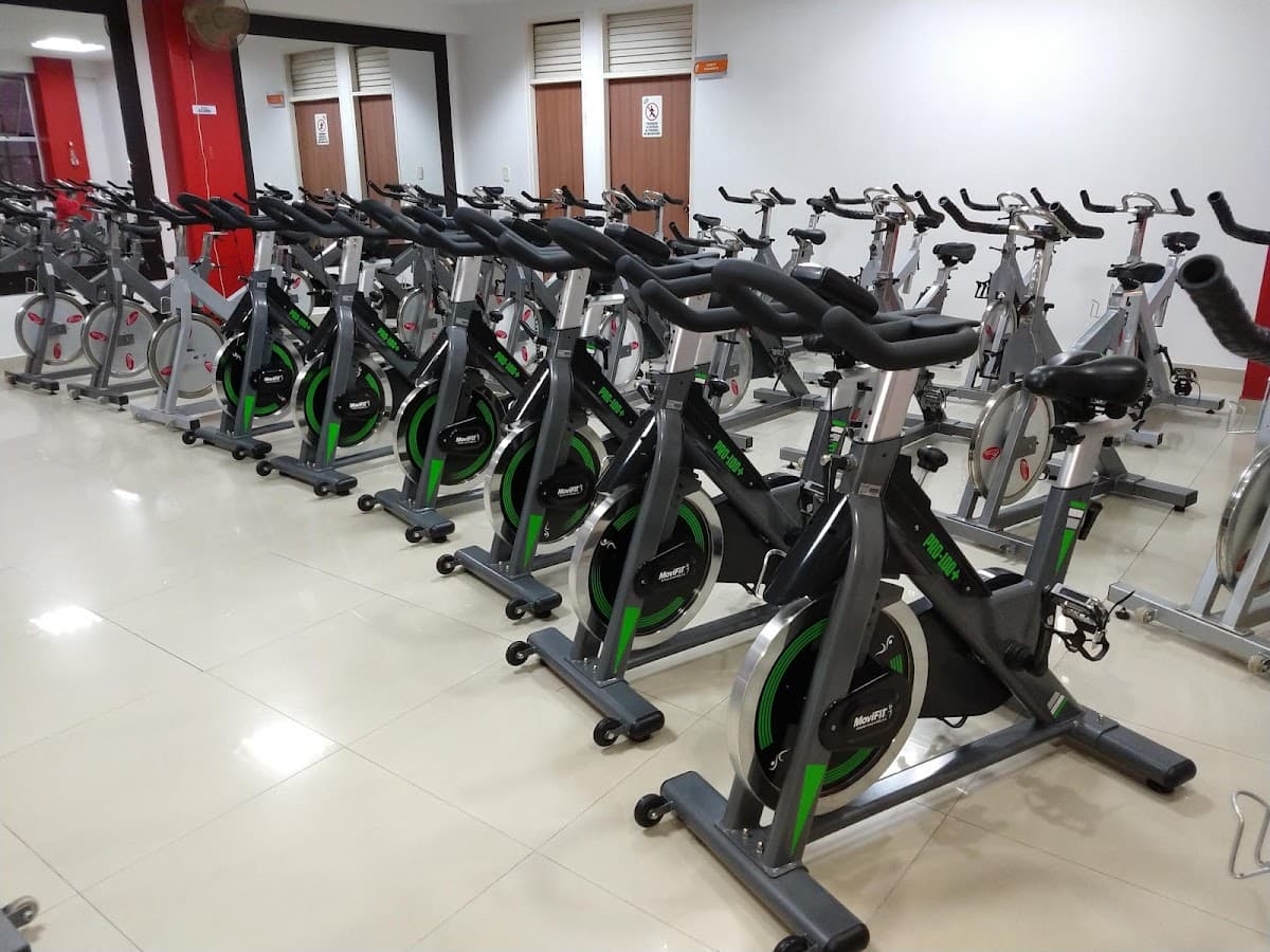 Gimnasio Comfamiliar San Jorge — foto