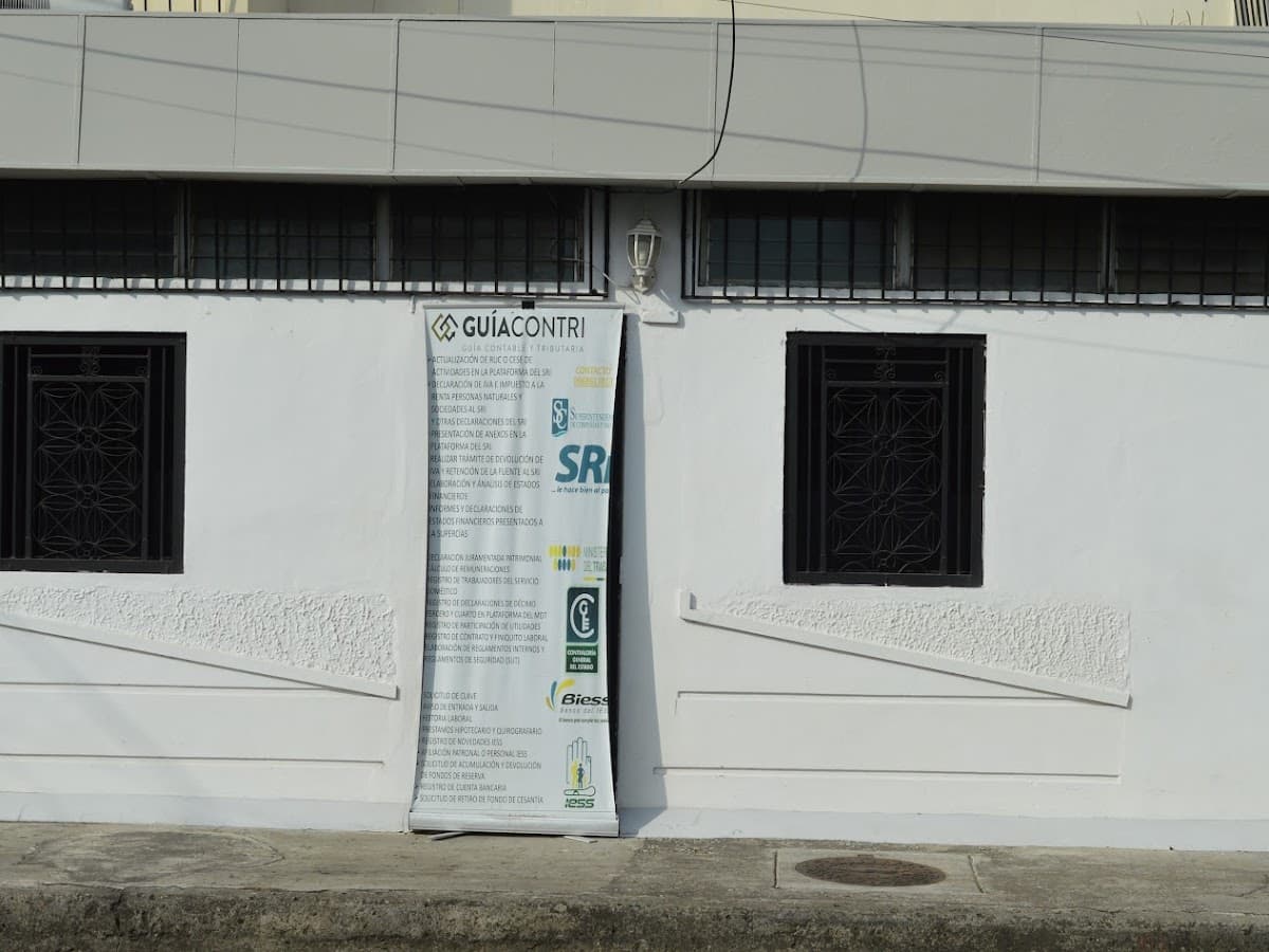 🥇 Izmas Contadores & Consultores | Asesoría contable y tributaria en Guayaquil — foto