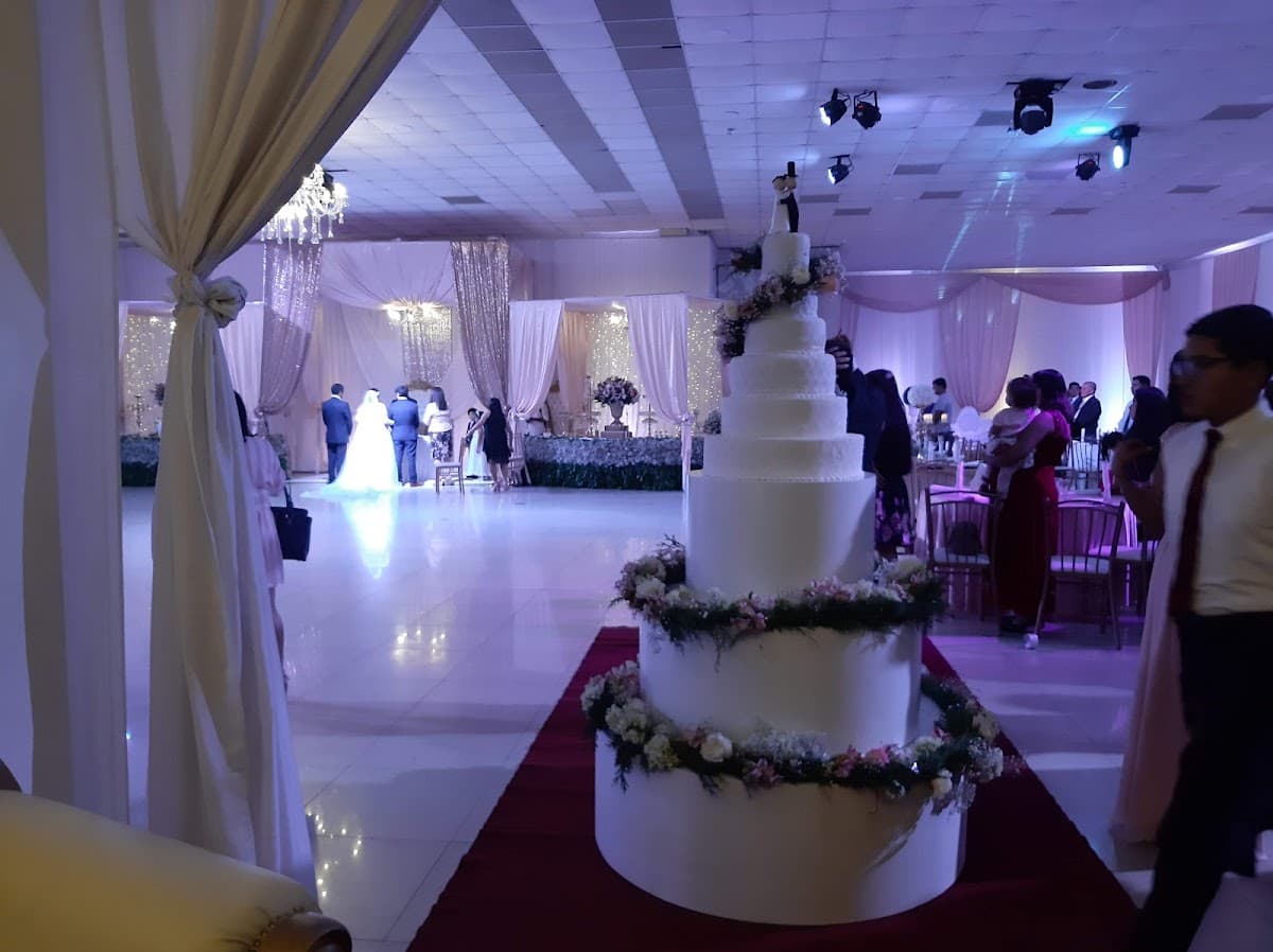 Centro de convenciones Tumbas Reales