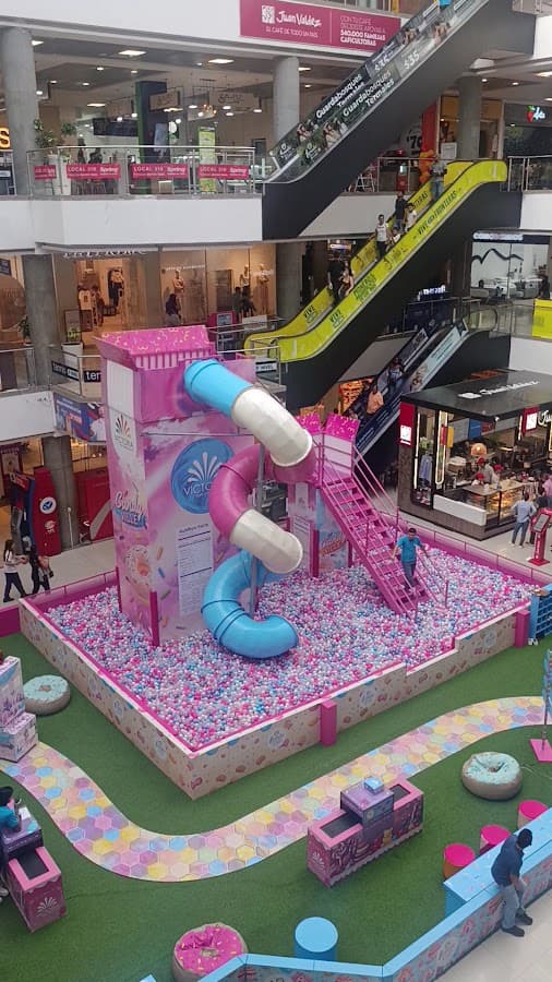 Victoria Centro Comercial — foto
