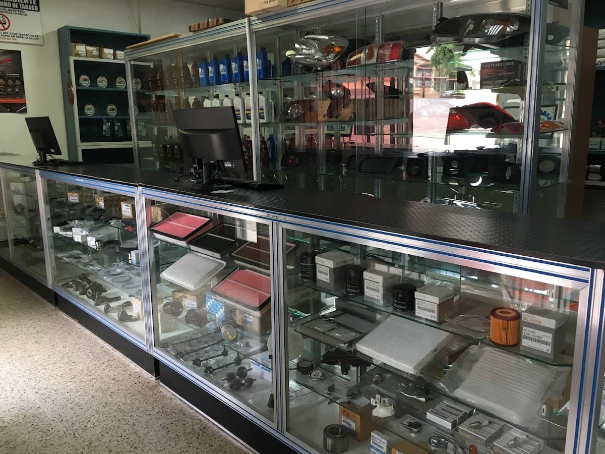 Autopartes Nihondo, C.A. Mazda — foto