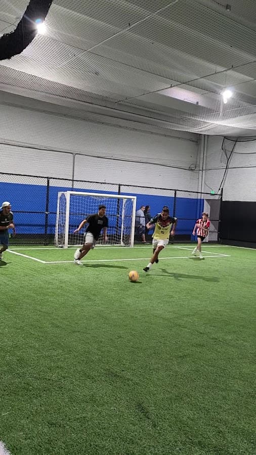 City Soccer Indoor Complex — foto