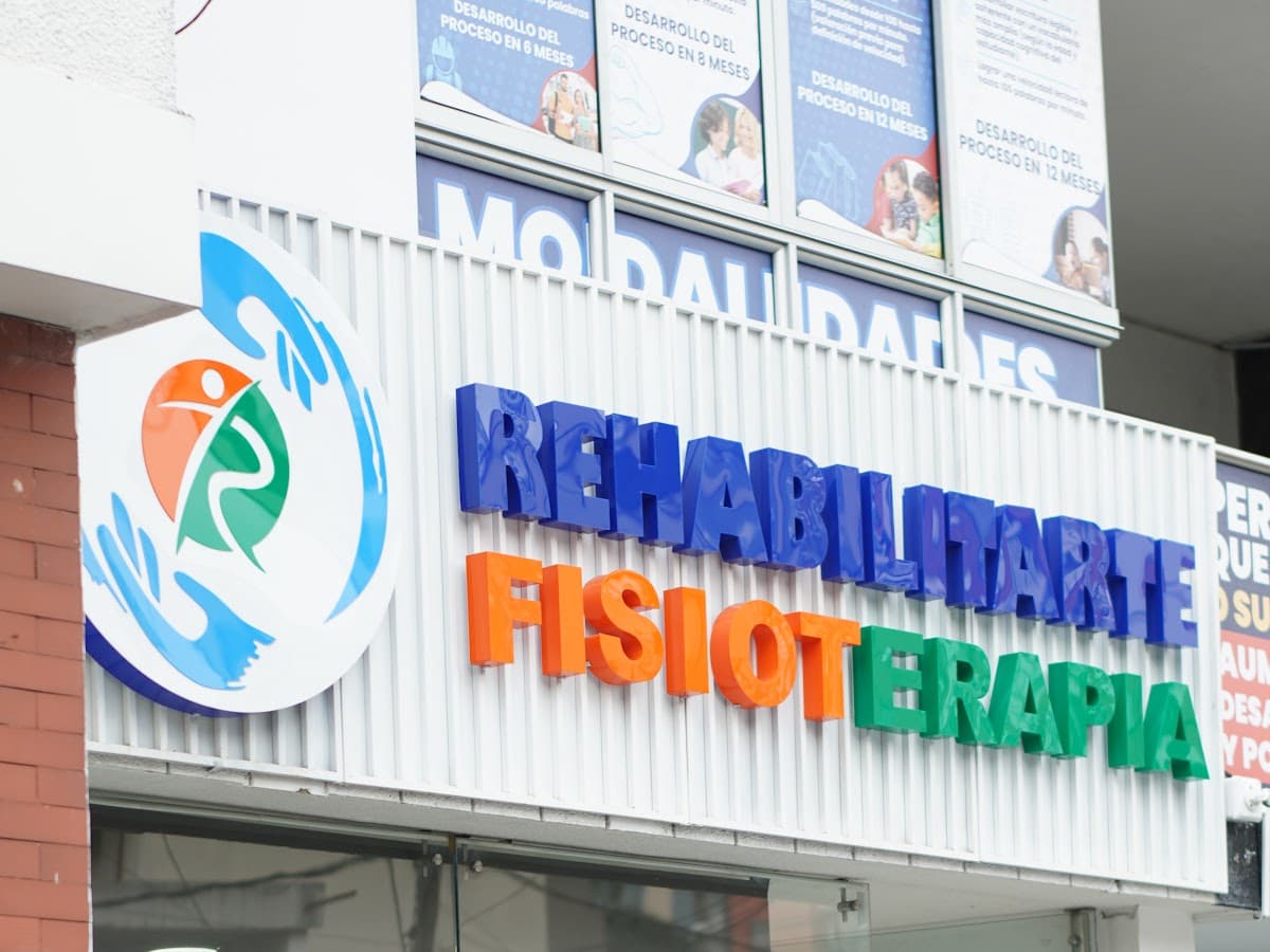 Centro de Fisioterapia Yolanda E. Pastrana.