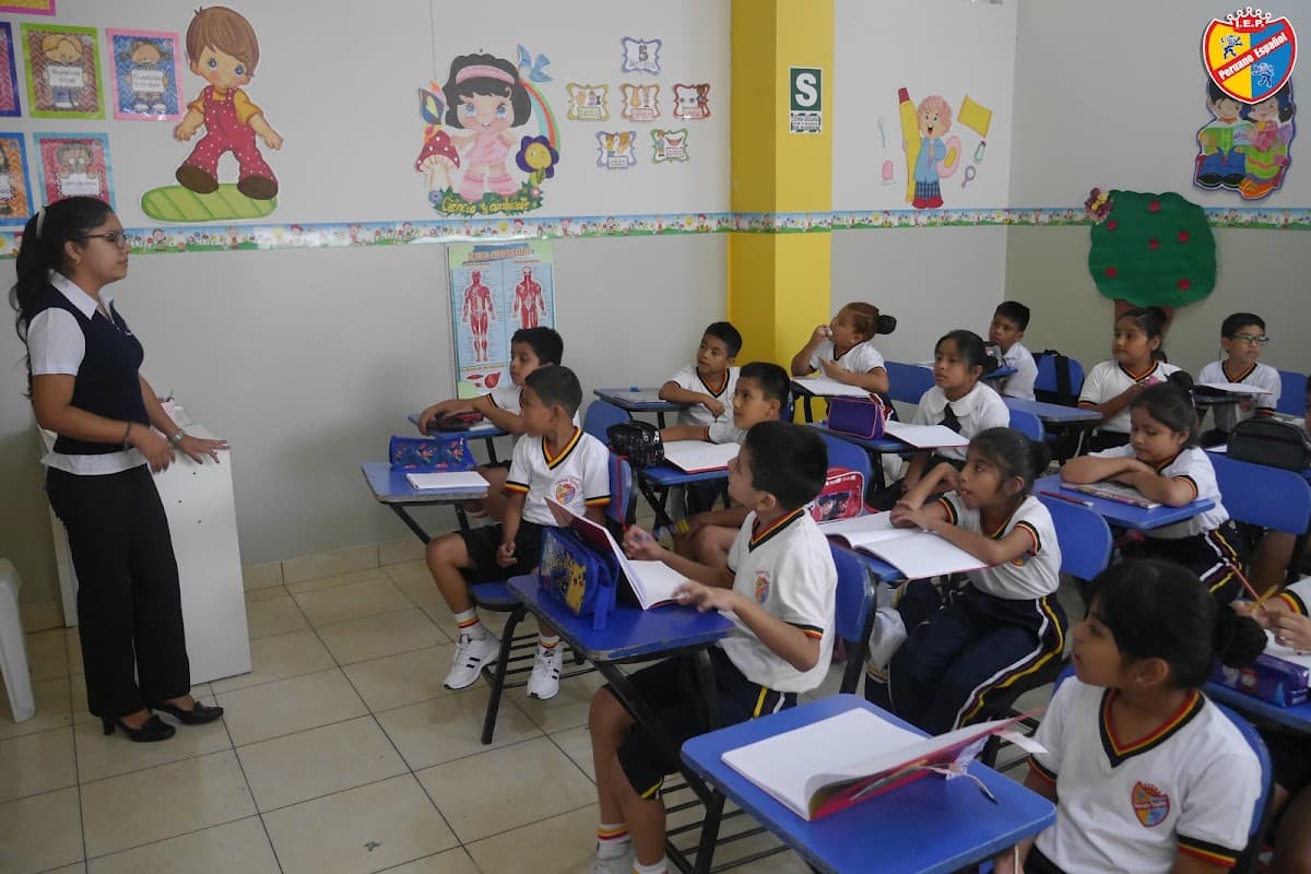 Colegio Peruano Español — foto