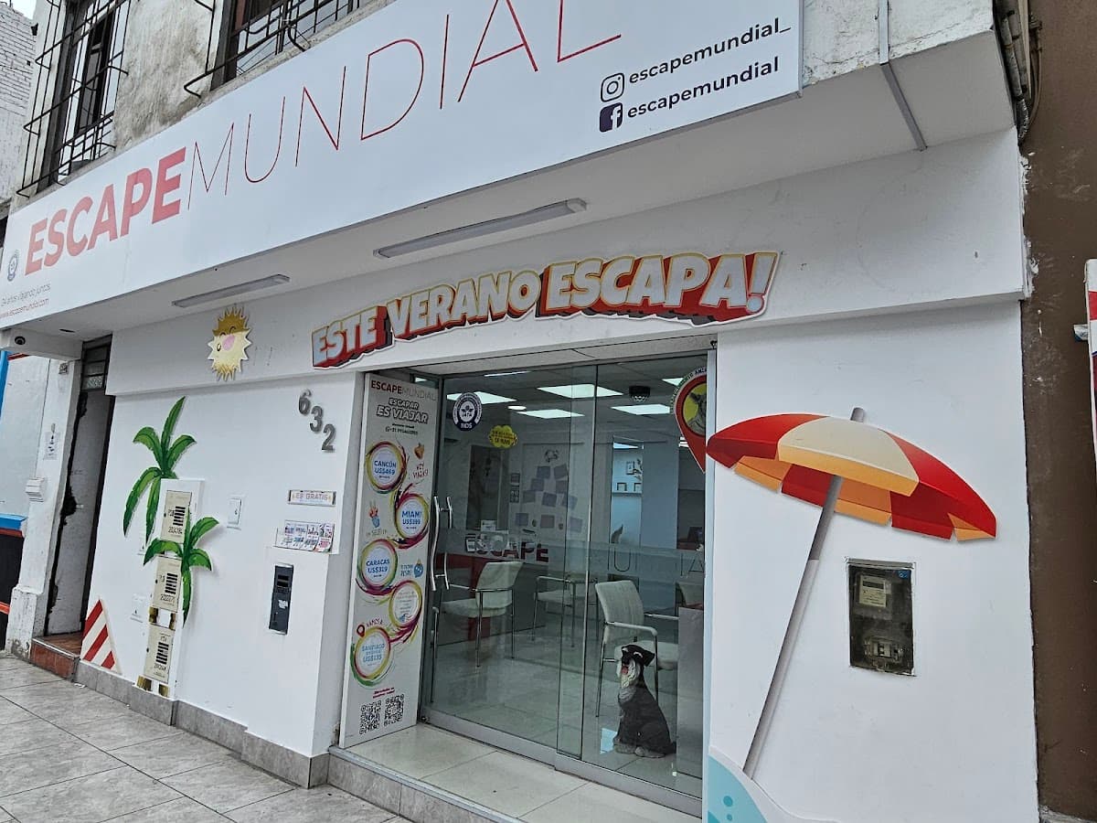 ESCAPE MUNDIAL — foto