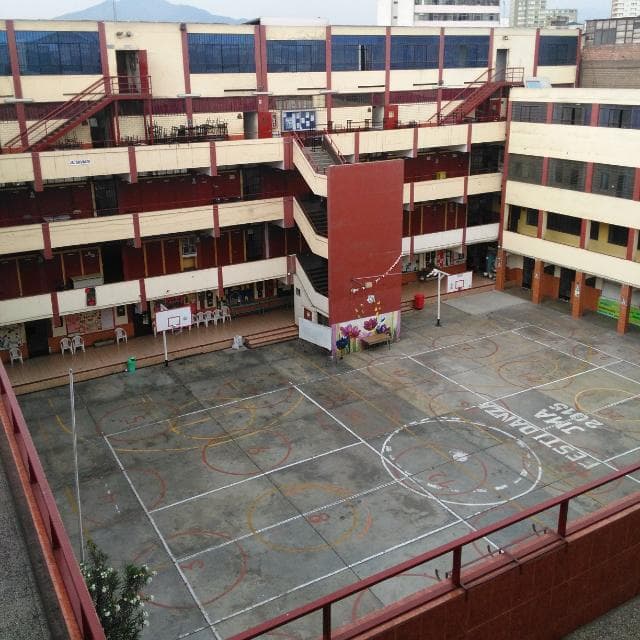 Instituto de Educación Superior Tecnológico Público Argentina — foto