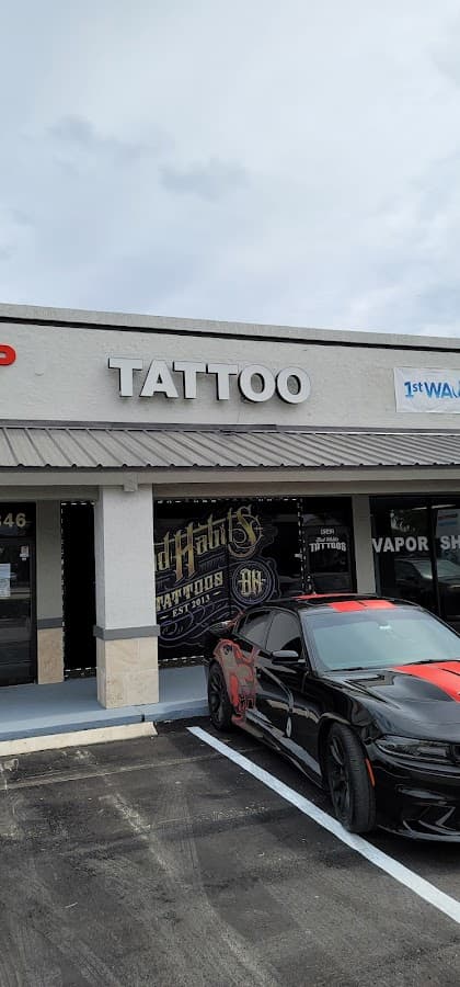 Bad Habits Tattoos & Laser Tattoo Removal — foto