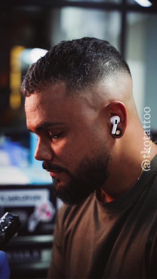Bad Habits Tattoos & Laser Tattoo Removal — foto