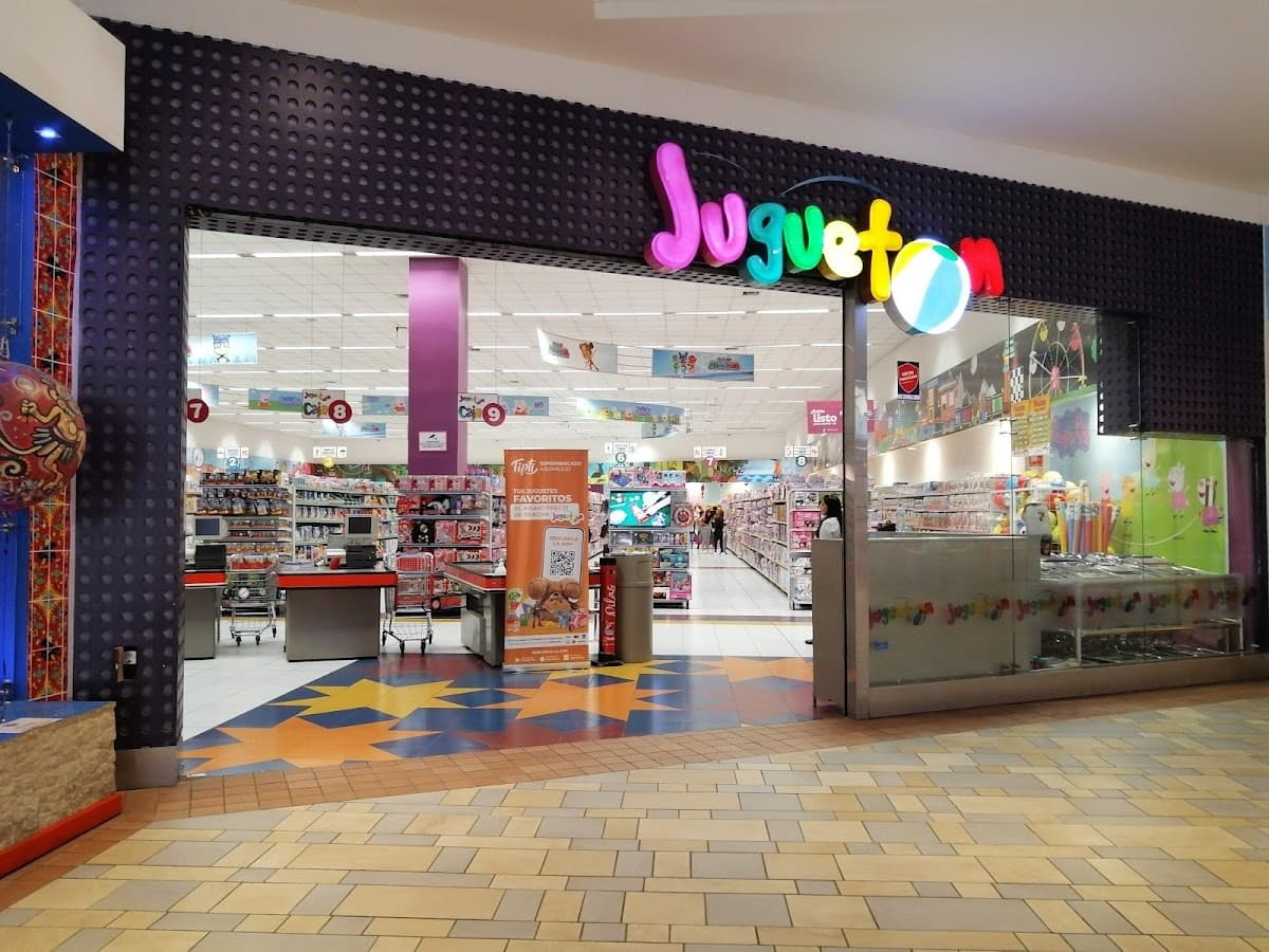 Condado Shopping