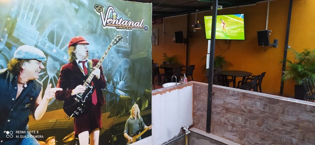 El Ventanal Bar Rock