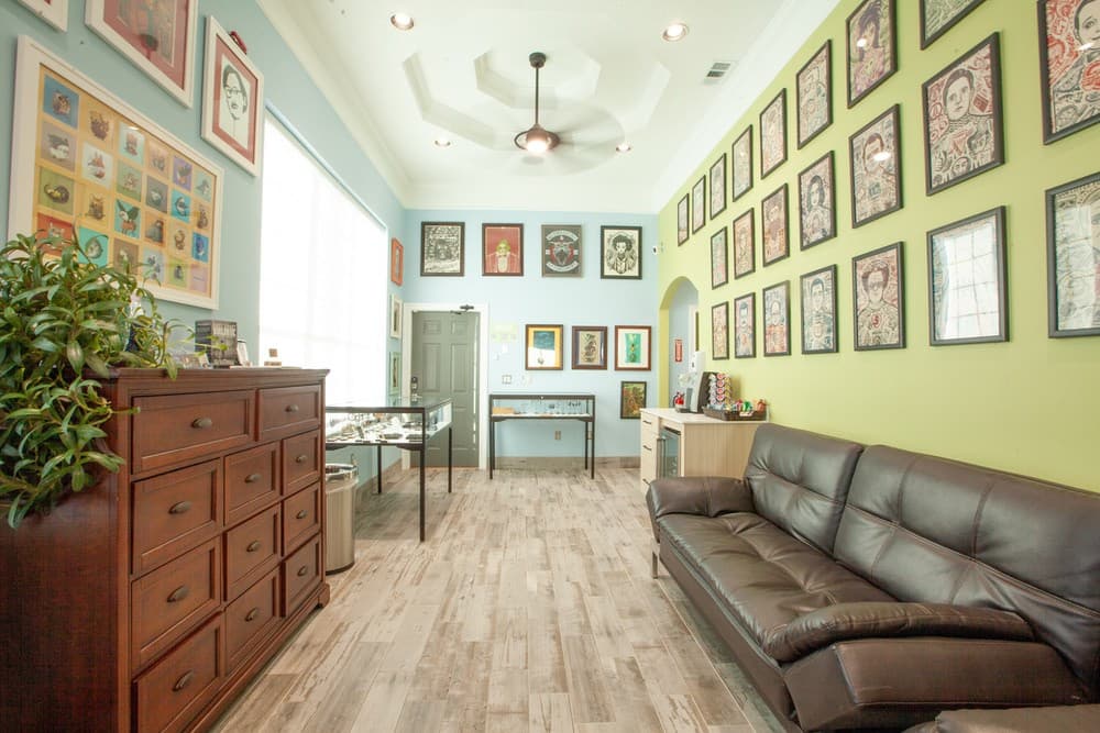 East Coast Worldwide Tattoo & Piercing — foto