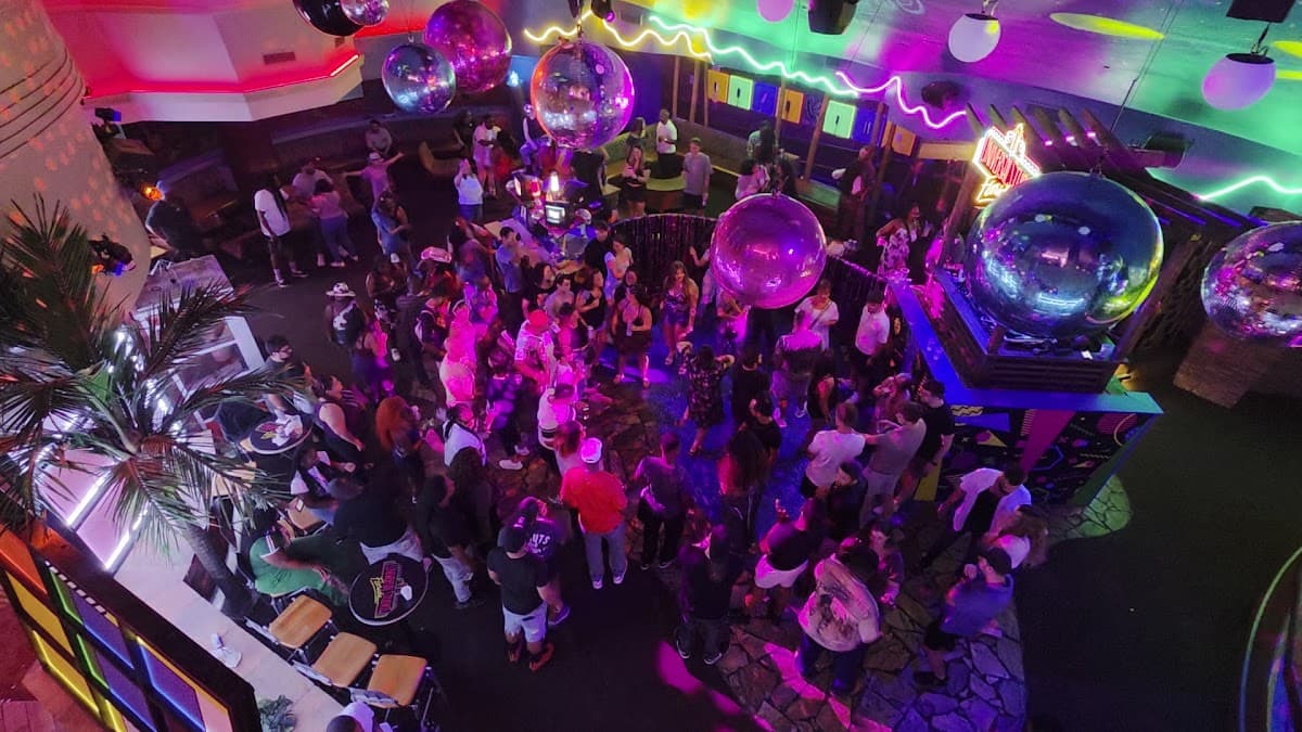 Red Coconut Club — foto