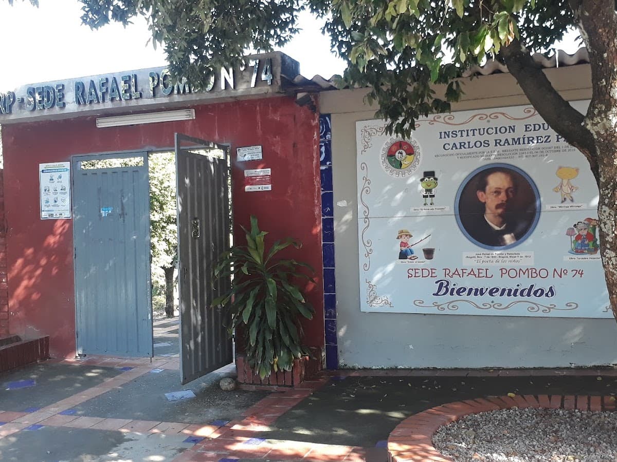 Institución Educativa Carlos Ramírez París — foto