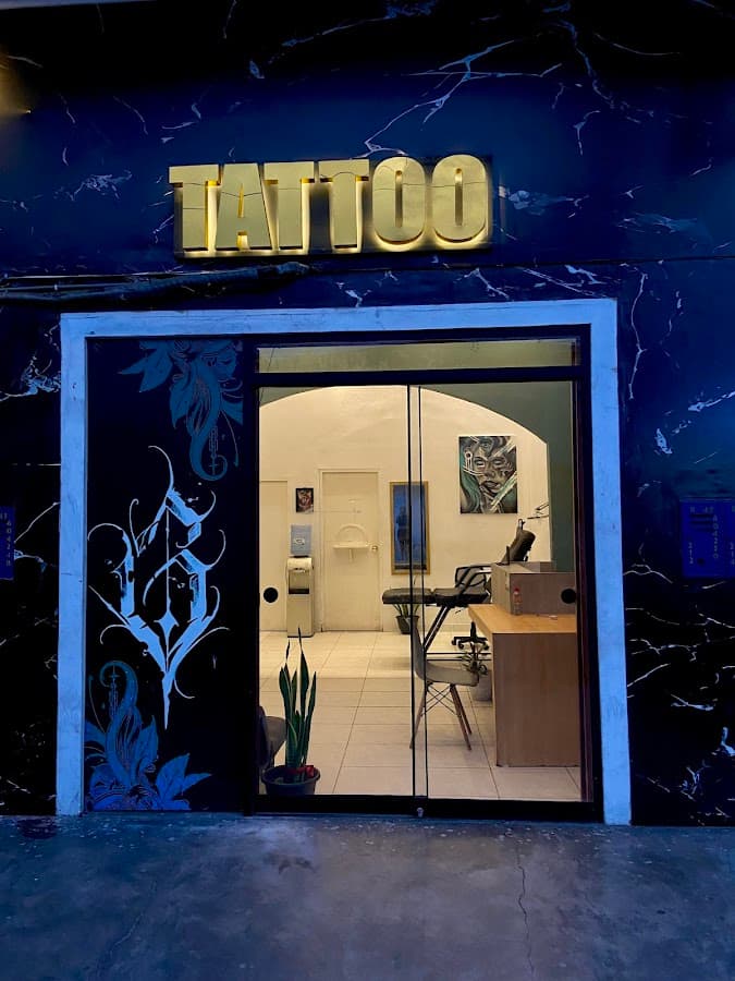 GOLDEN INK STUDIO - LOCAL DE TATUAJES