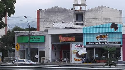 Ventolini Heladería Pastelería - Punto de Fábrica Autopista Sur — foto