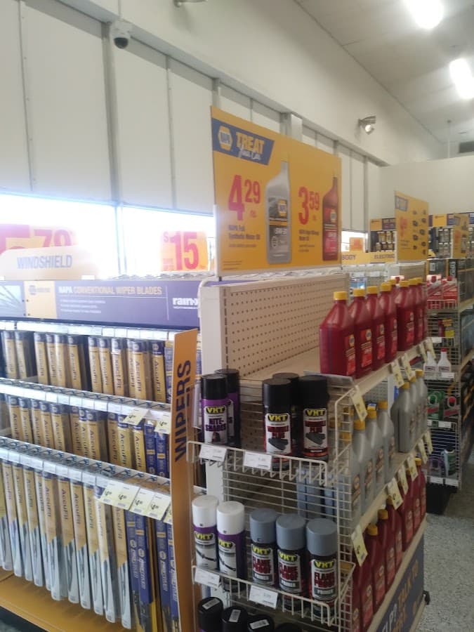 NAPA Auto Parts — foto