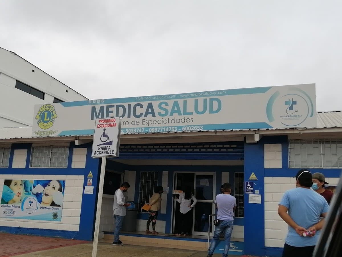 Centro De Especialidades Medicas Bienestar — foto