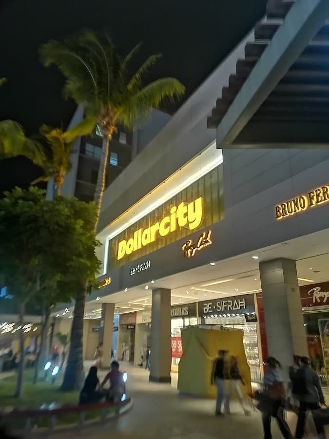 Dollarcity Real Plaza Piura