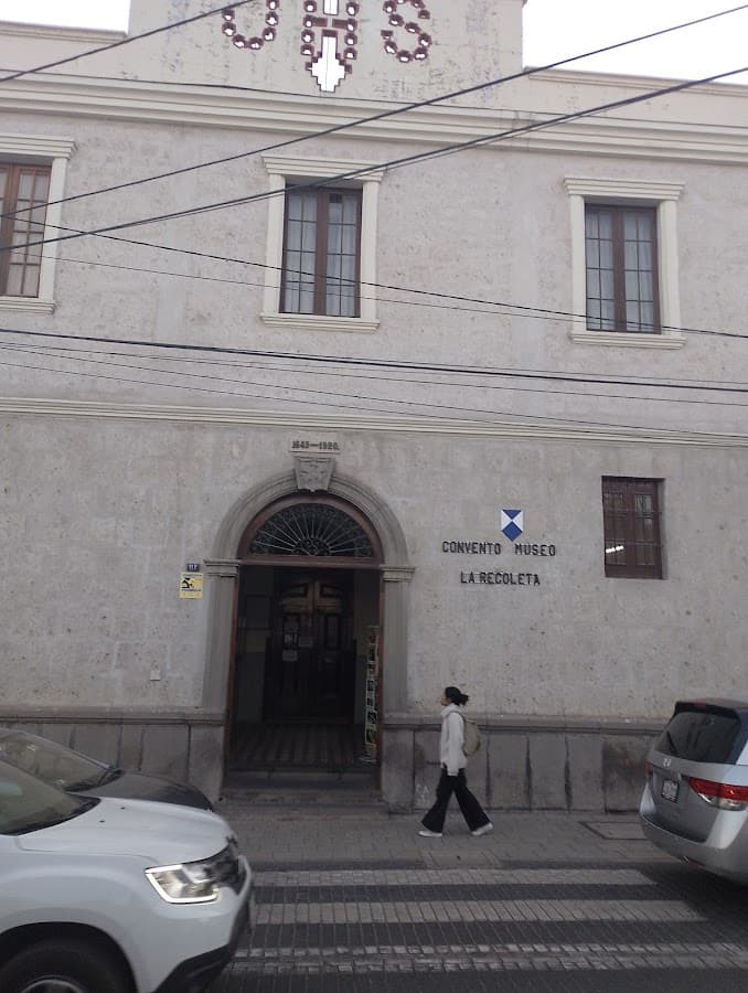 Colegio Parroquial La Recoleta