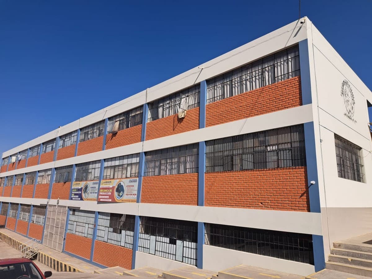 Colegio Parroquial La Recoleta — foto