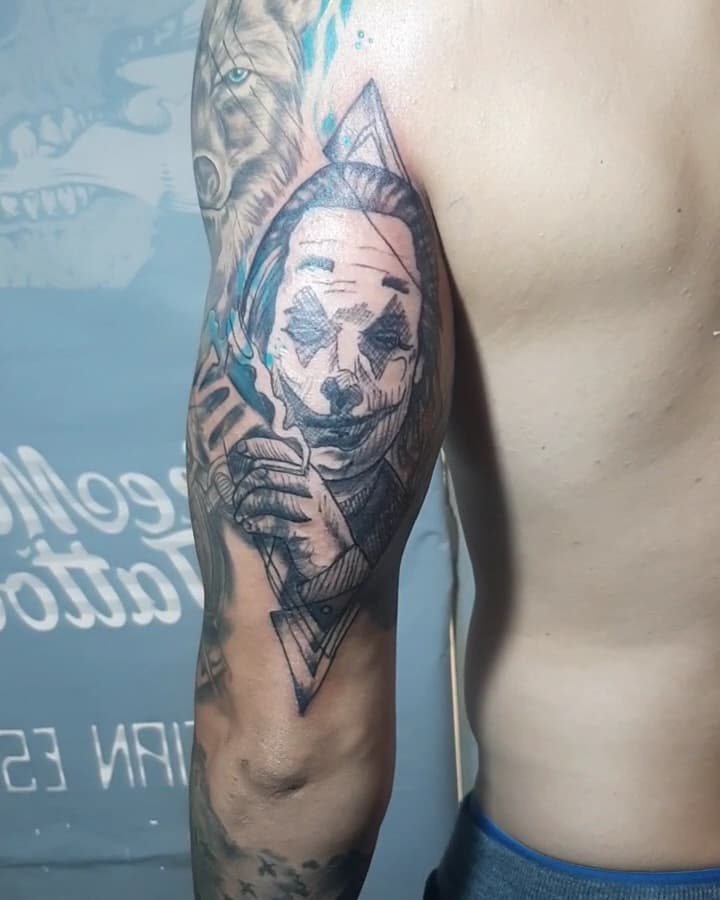 Tatujes neiva Smoke machine tattoo — foto