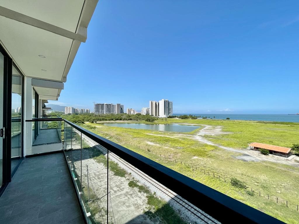 Eduardo Rios Bienes Raices