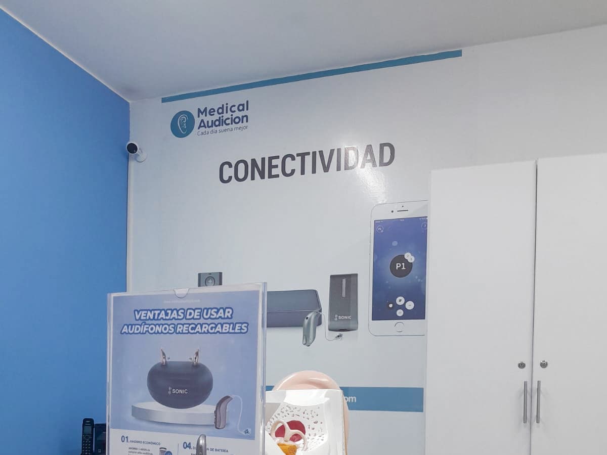 AUDIOCENTER AREQUIPA Especialistas en audición, audífonos medicados, audiometría, oídos, sordera, escucha mejor. — foto