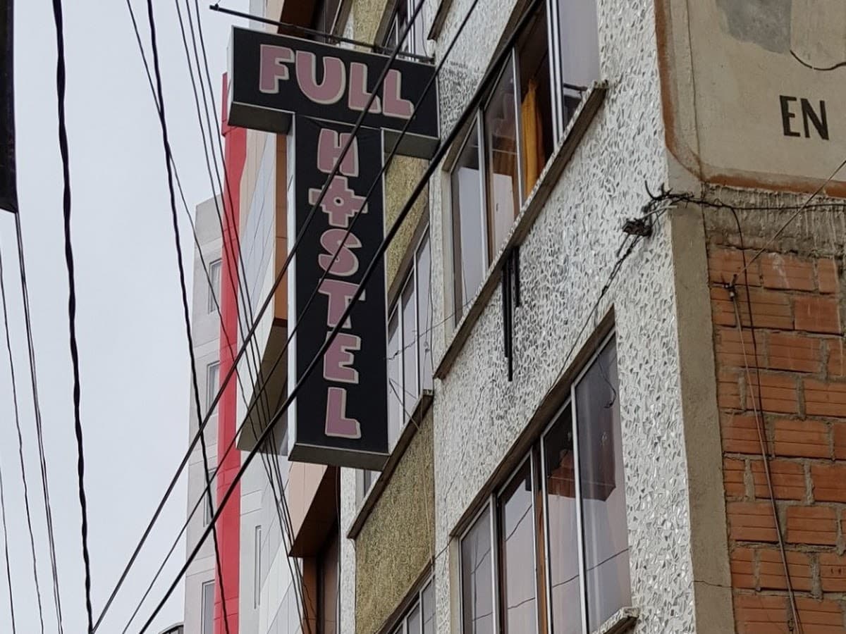 Full Hostel — foto