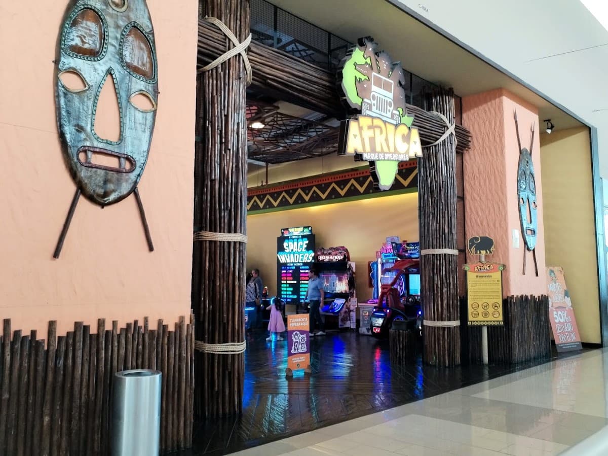 Africa Parque De Diversiones - CC. Multiplaza