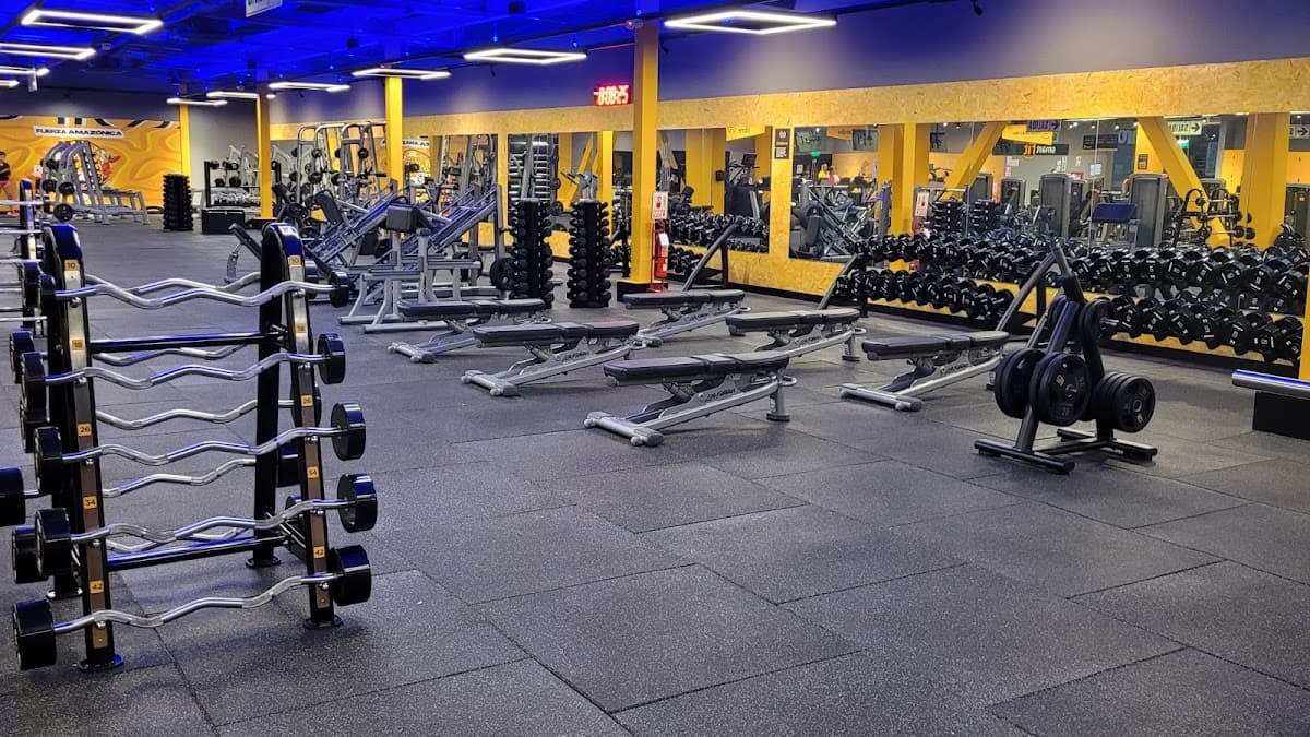 Gimnasio Smart Fit - Mall Aventura Iquitos