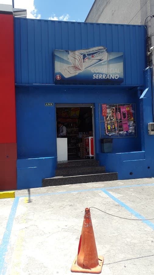 COMERCIAL SERRANO QUITO TIENDA — foto